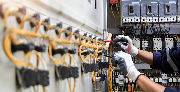 Professional Electrician technician working in Cresco, IA